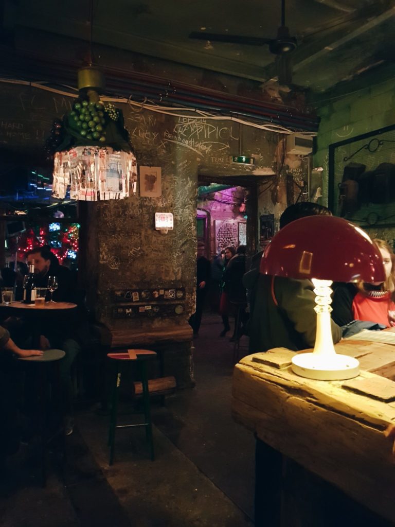 Budapestin raunio pubit 