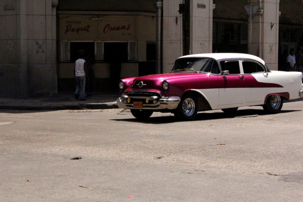 Matkalla Havannassa vanhat autot
