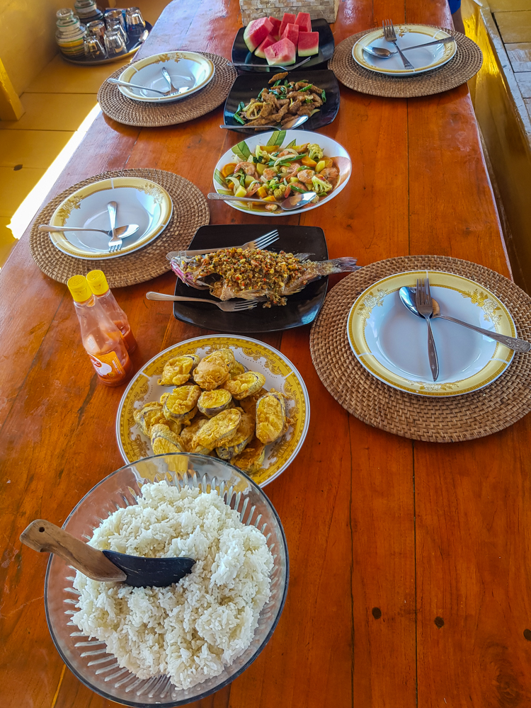 Ruoka risteilyllä Komodon kansallispuistossa