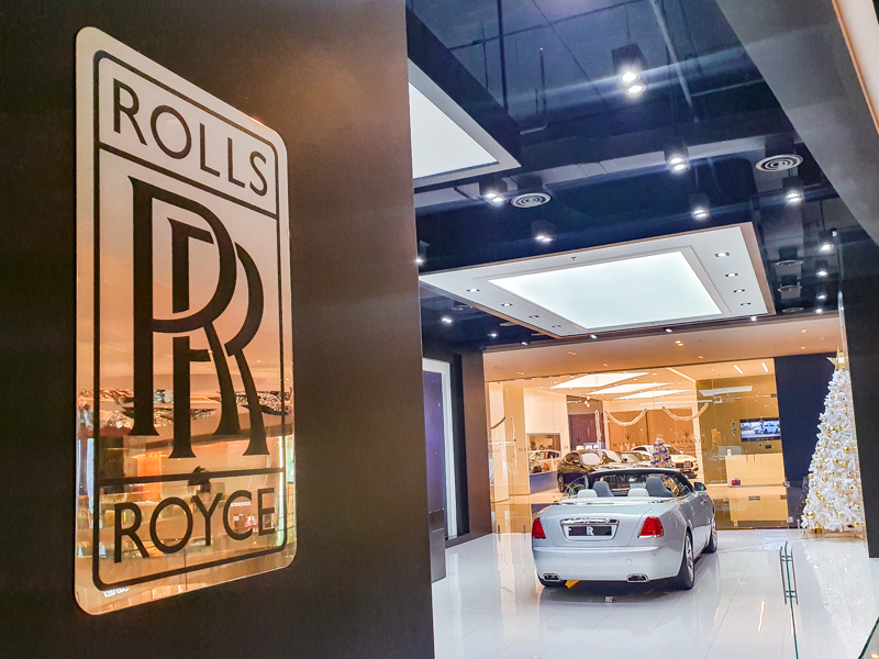 Rols Royce myymälä Icon Siam ostoskeskuksessa