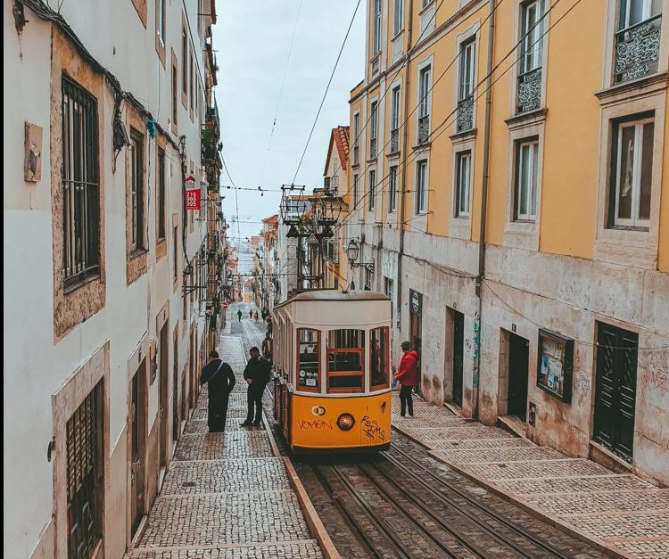 Lissabon kokemuksia katukuva